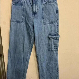 Forever 21 cargo pants 29